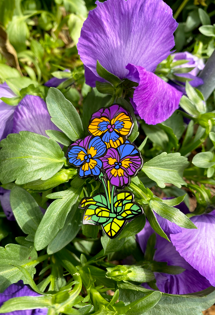 Enamel Pin: Pansy Pin